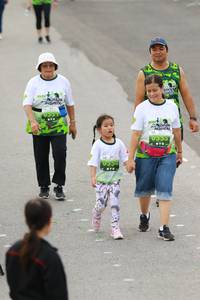 BIB: 553, 554
                            <button type="button" onclick="openModal(3560817)" class="btn btn-primary btn-sm float-right btn-popup" data-toggle="modal" data-target=".modal-high-quality">
                        <i class="fas fa-shopping-cart"></i> Add to Cart
                    </button>
                                            <button type="button" onclick="isThisMe(3560817, true)" class="btn btn-success btn-sm float-right btn-popup btn-isme hidden" data-toggle="tooltip" data-placement="bottom" title="นี่คือรูปของคุณใช่ไหม คลิกที่นี่เพื่อเอาเข้าอัลบั้ม">
                        <i class="fas fa-plus"></i> Add to album
                    </button>
                    <button type="button" onclick="isThisMe(3560817, false)" class="btn btn-warning btn-sm float-right btn-popup btn-isnotme hidden">
                        <i class="fas fa-ban"></i> Remove from album
                    </button>